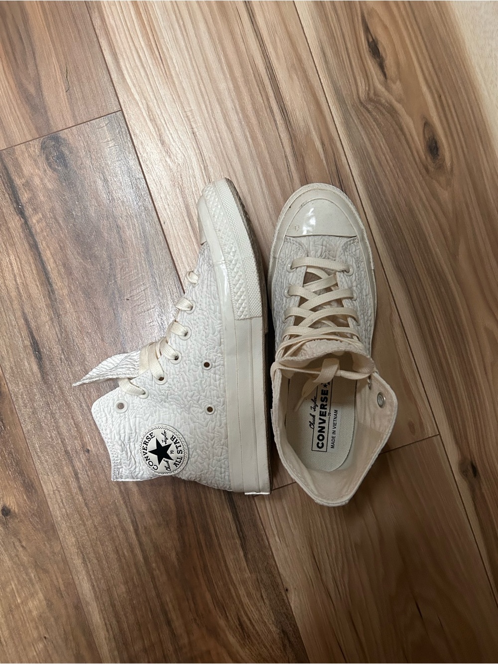 Converse Textured High Tops - Picture 4 of 5